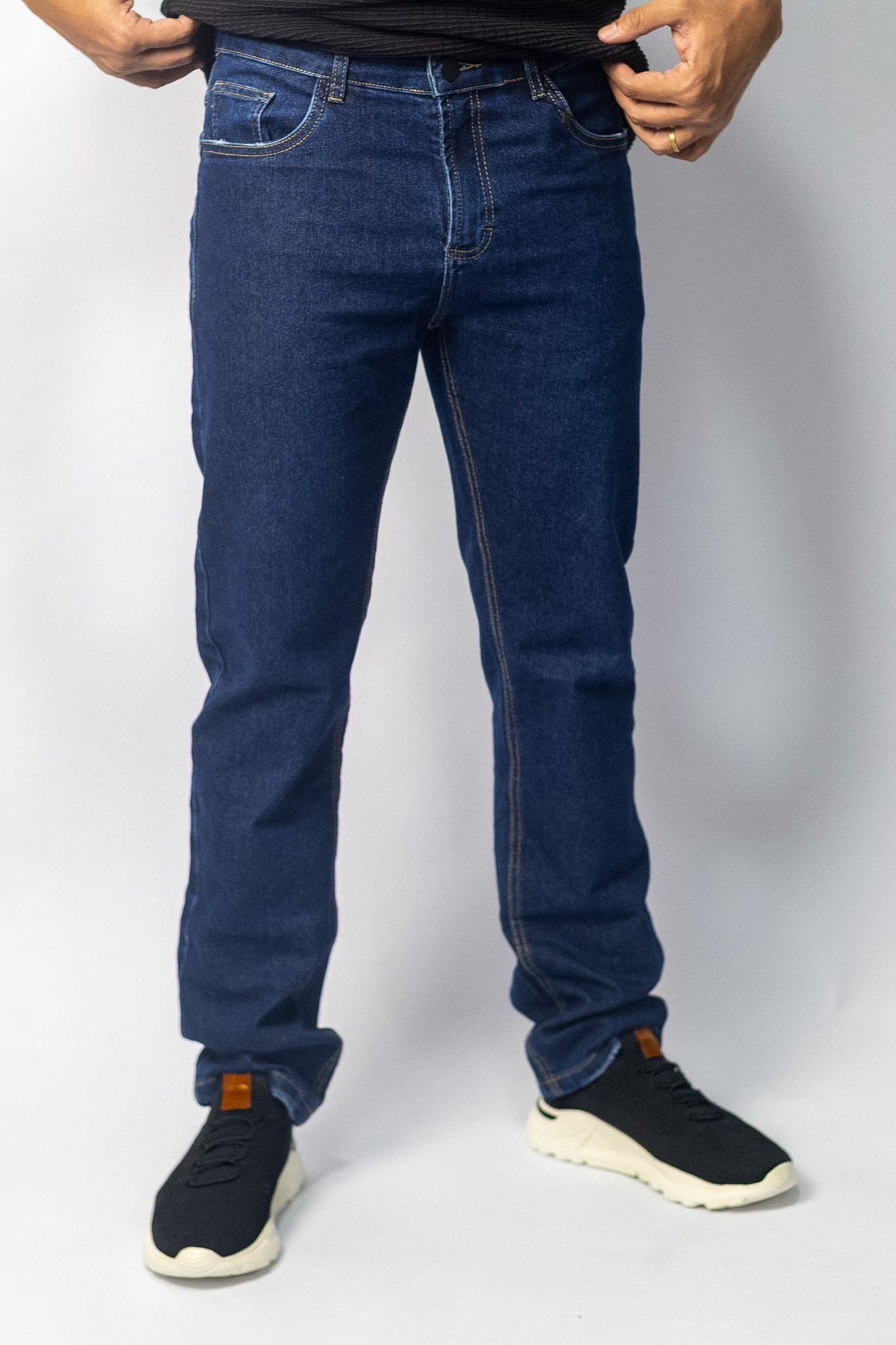 Calça Jeans Regular Oborn
