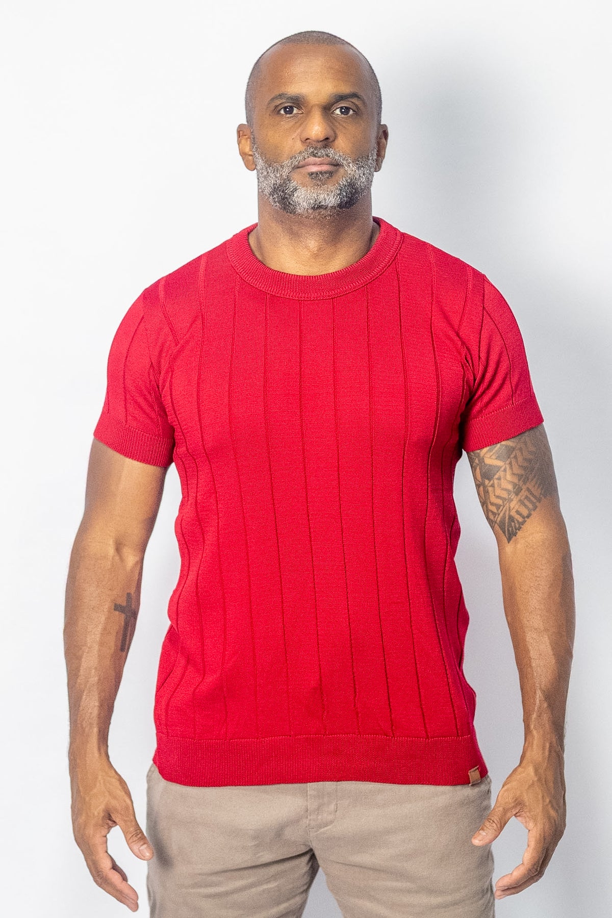 Camisa Tricô Gola Careca Vermelha - foto 1 de 4